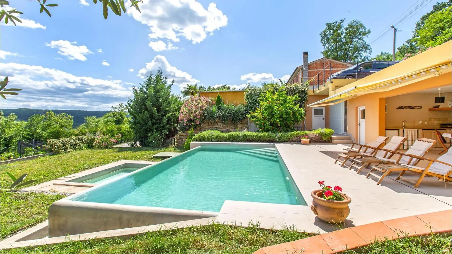 Beautiful Home In Smarje With Kitchen Krkavce 0*,