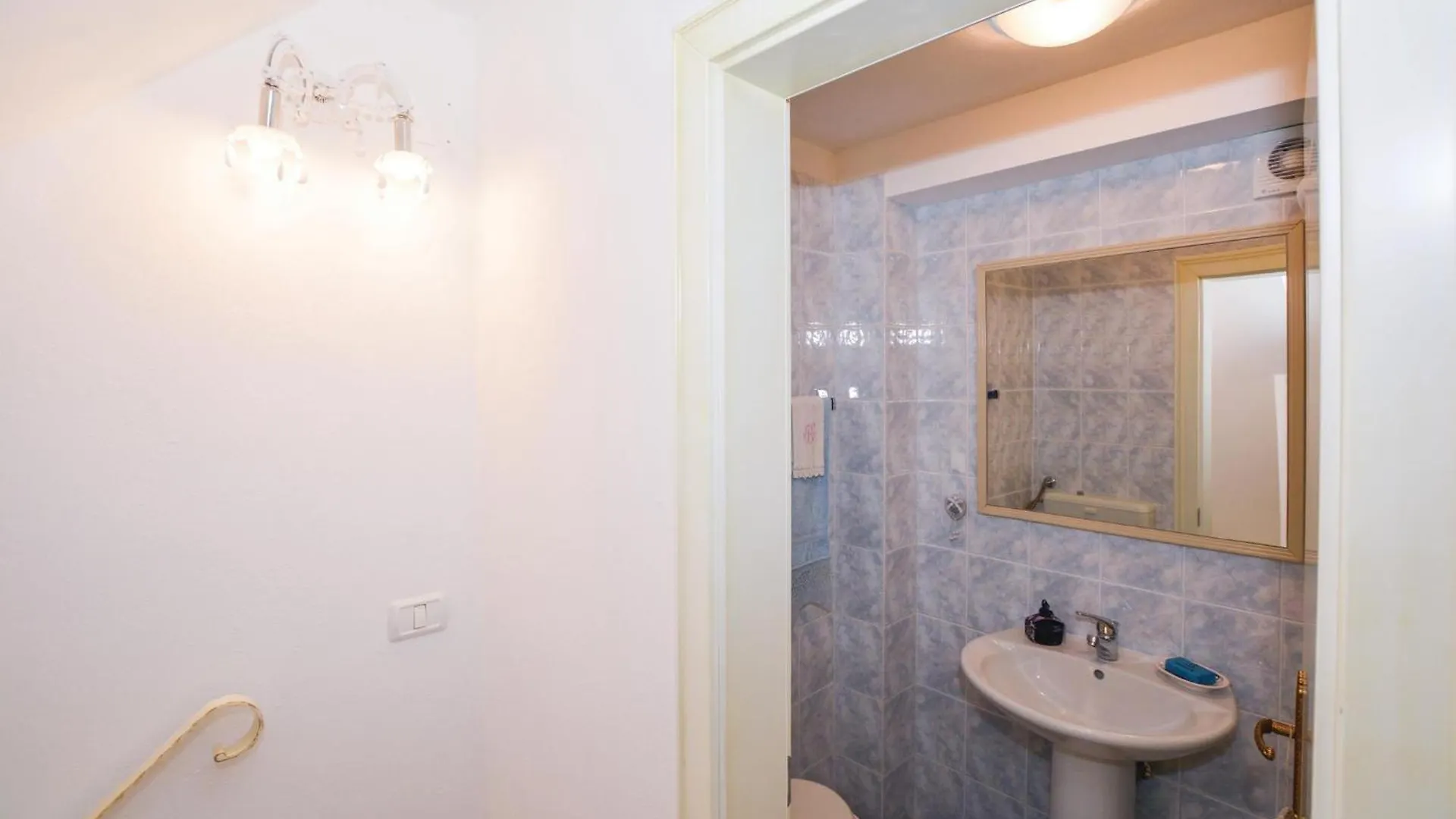Beautiful Home In Smarje With Kitchen Krkavce Holiday home